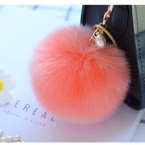 Big pompom w/ pearl keychain - KC003 Salmon